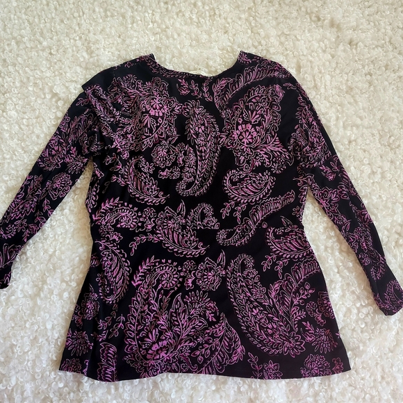 Laura Plus Chic Paisley Purple Blouse with Feminine Silhouette Sz 1X Y2k Flowy - Picture 4 of 8